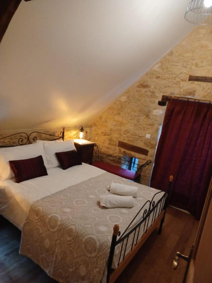 Gites Le Clos De Veyrignac Exterior photo